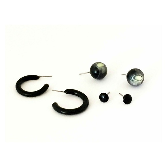 Black Vintage Lucite Hoop and Stud Earrings Set - Picture 2 of 5